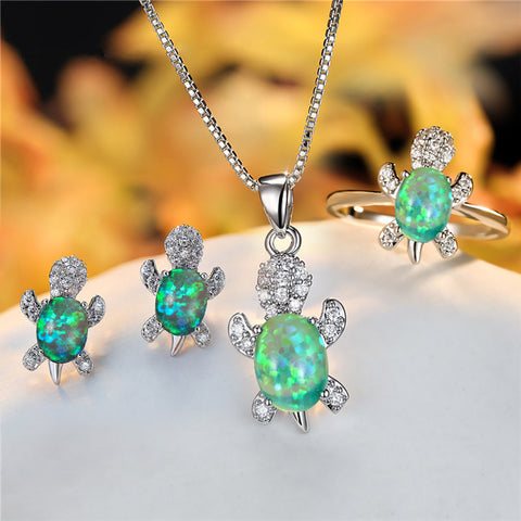 Fashion Oval Zircon Pendant Turtle Shape Necklaces With Rainbow Stone