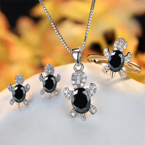 Fashion Oval Zircon Pendant Turtle Shape Necklaces With Rainbow Stone